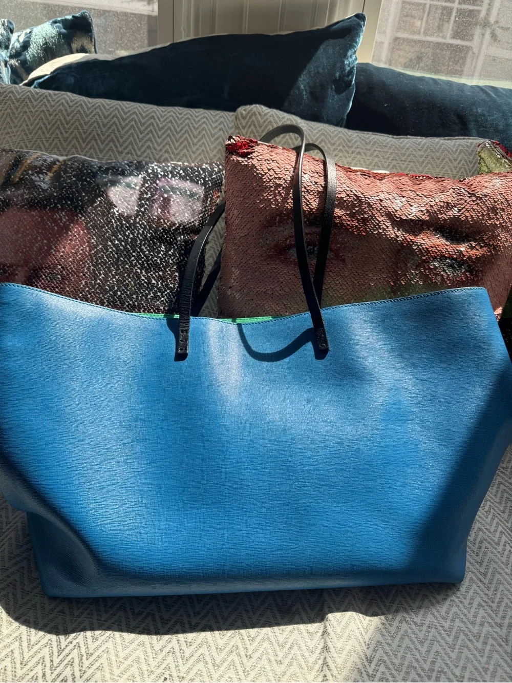 Fendi description tote